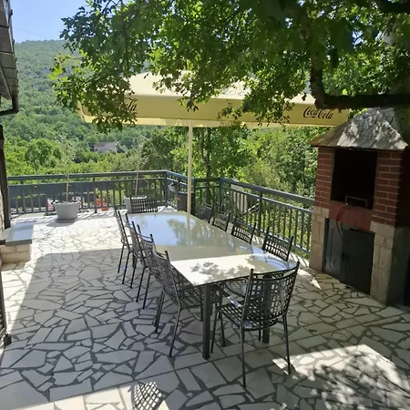 Relax House Goranci 샬레